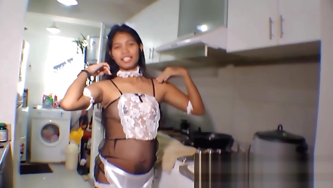 Riok dudesa asian model gets a hot creampie