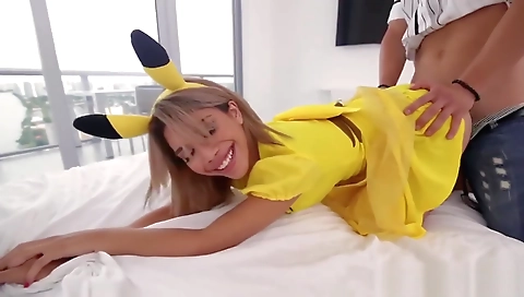 Sa chess blonde's tight ass grantsdo